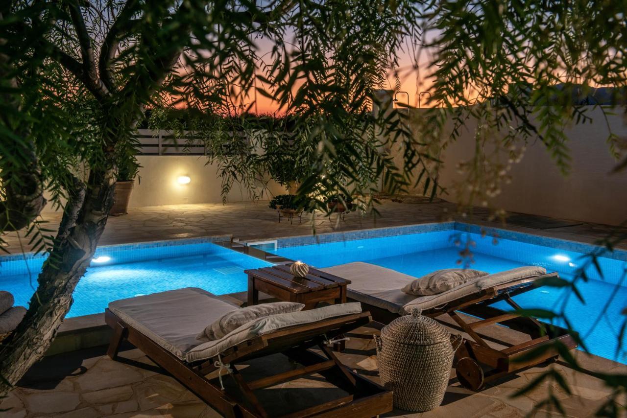 Filothei Beach House With Pool كالاماكي المظهر الخارجي الصورة