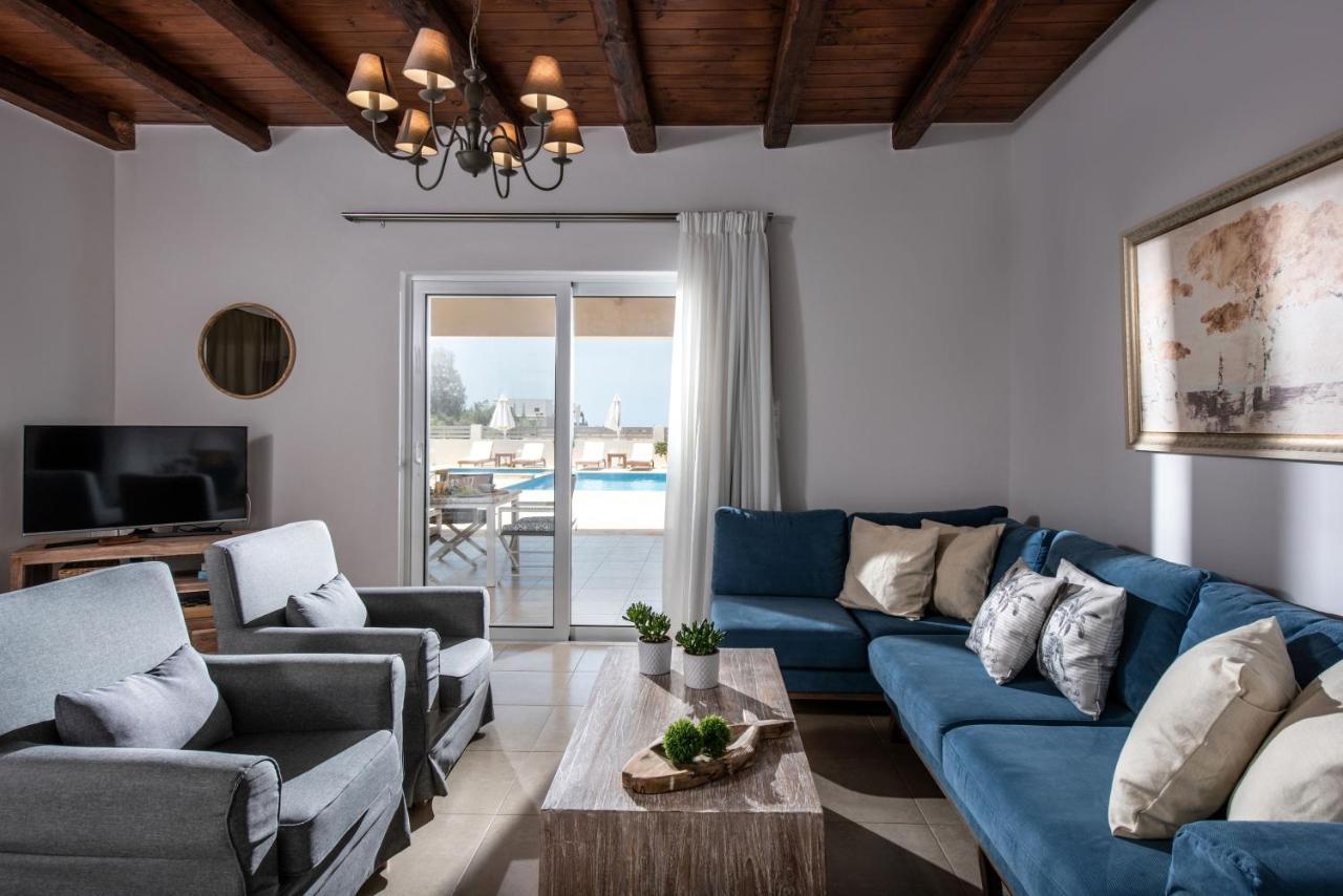 Filothei Beach House With Pool كالاماكي المظهر الخارجي الصورة